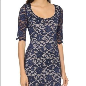 BADGLEY MISCHKA BELLE ALEXANDRA BLACK LACE DRESS SIZE 2